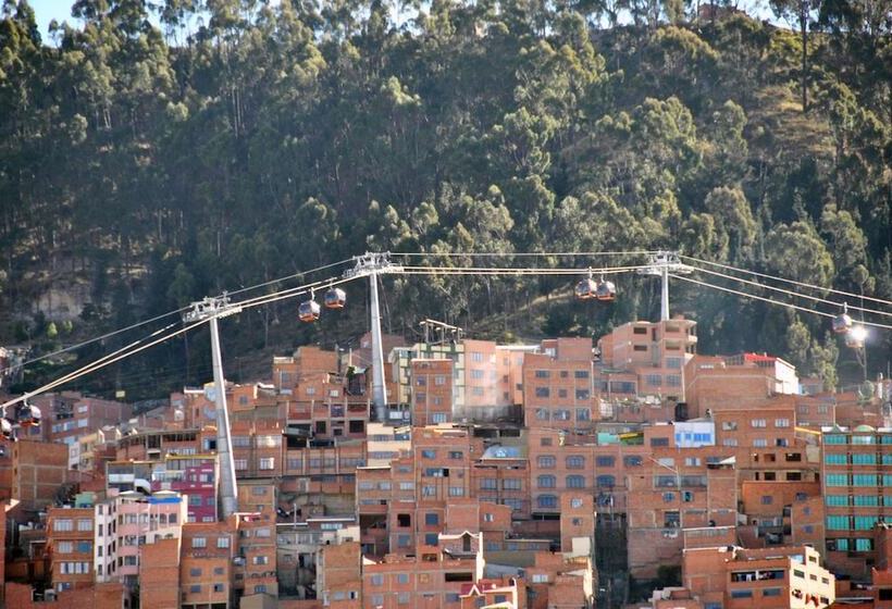 اتاق استاندارد, Gloria La Paz