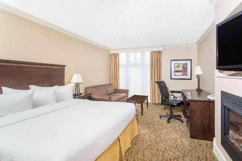 Standardzimmer Kingsize Bett, Ramada By Wyndham Cornwall