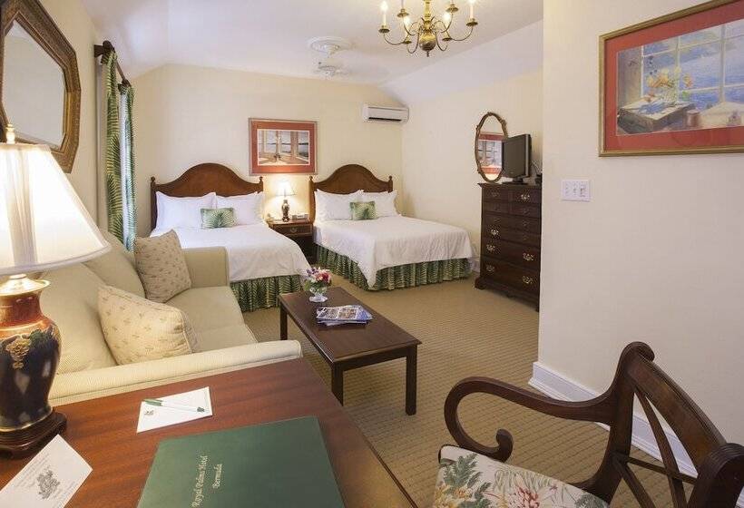 سوییت سوپریور, Royal Palms