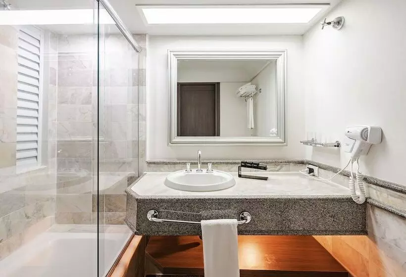 اتاق خانوادگی, Slaviero Hotel Curitiba Centro