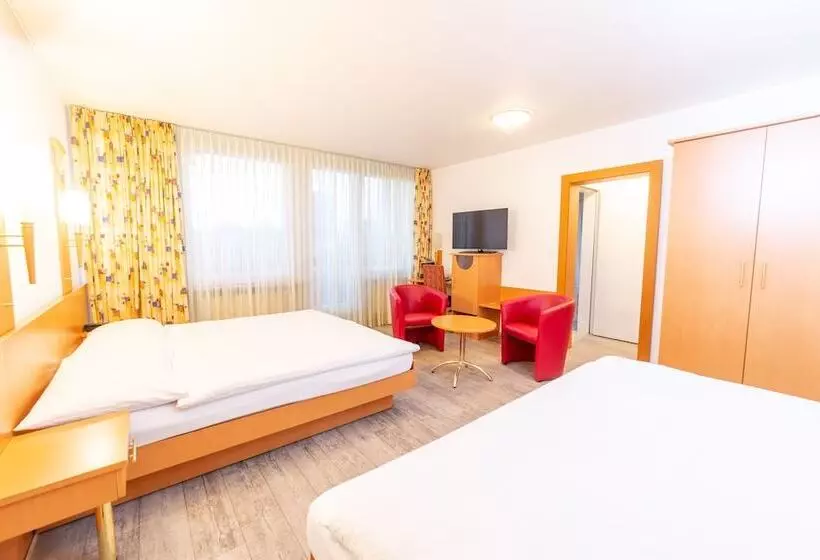 Quarto Triplo Clássico, Alexander