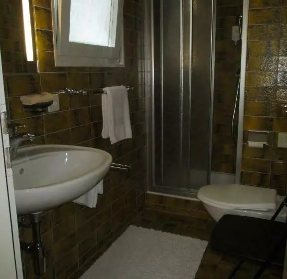 Habitación Estàndard Individual, Arcadia