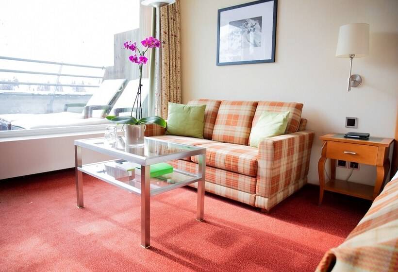 חדר סטנדרט עם מרפסת, Arosa Kulm Hotel & Alpin Spa