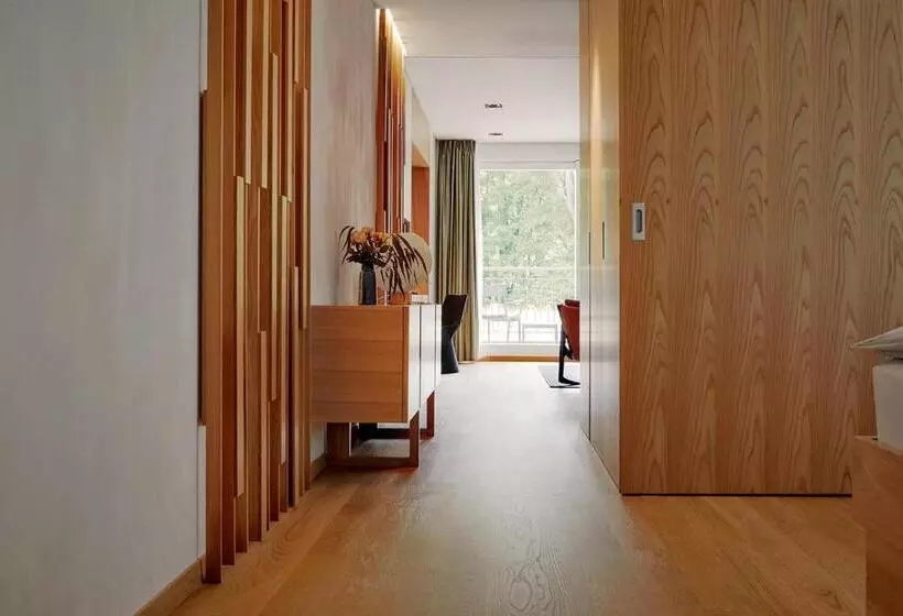 سوئیت جونیور با چشم‌انداز کوهستان, Bellevue Parkhotel & Spa   Relais & Châteaux