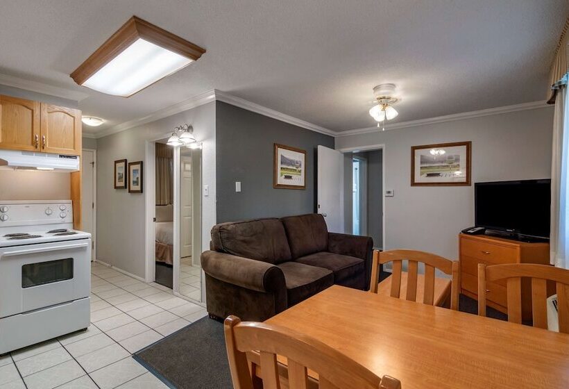 ２ダブルベッドのスタンダードルーム, Best Western Inn At Penticton