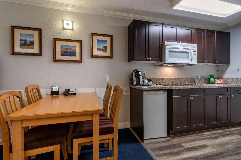 Suite 2 Soveværelser, Best Western Inn At Penticton