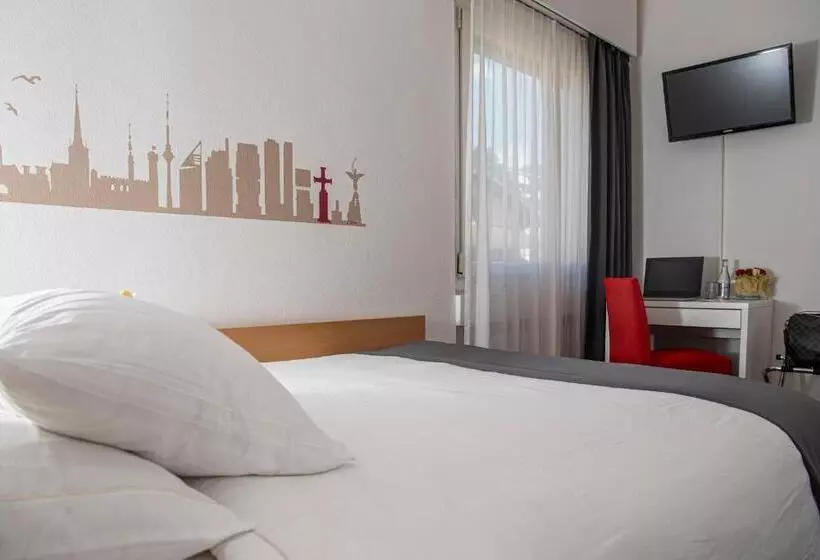 Habitación Estàndard Individual, Cereda