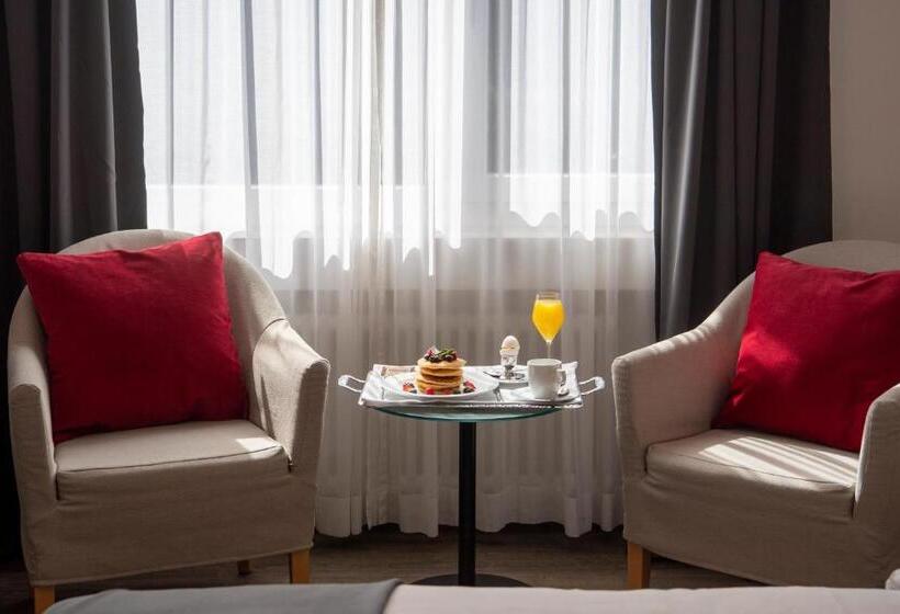 اتاق استاندارد, Cereda