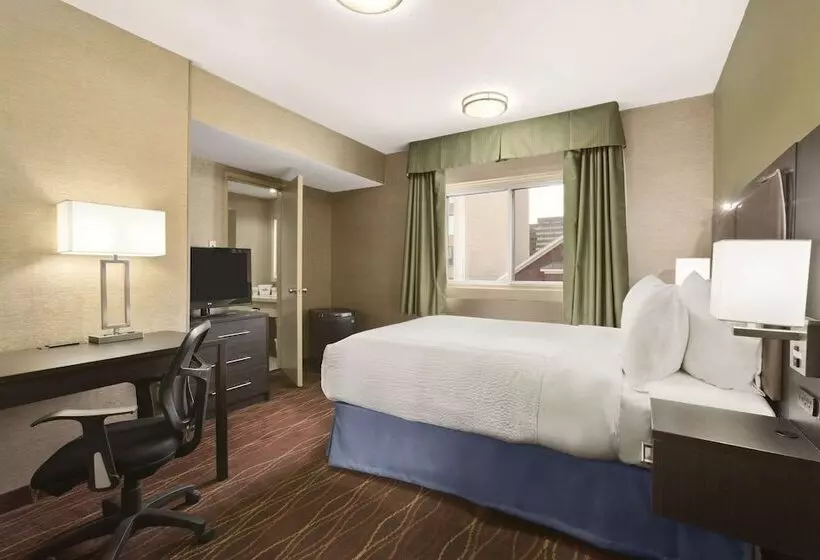 ダブルベッドスタンダードルーム, Days Inn By Wyndham Ottawa