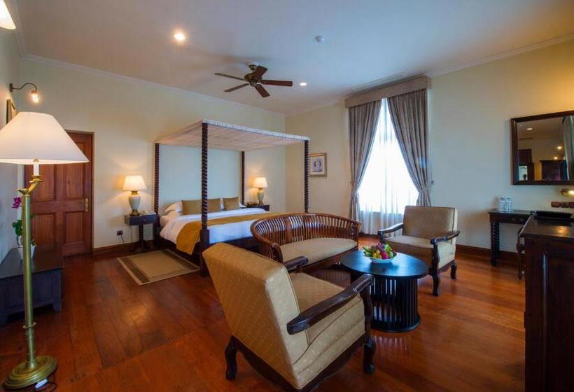 סוויטת ג'וניור נוף לים, Galle Face