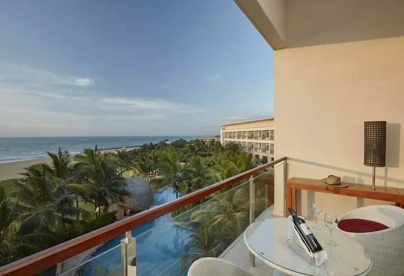 اتاق پرمیوم با چشم‌انداز دریا, Sentido Heritance Negombo
