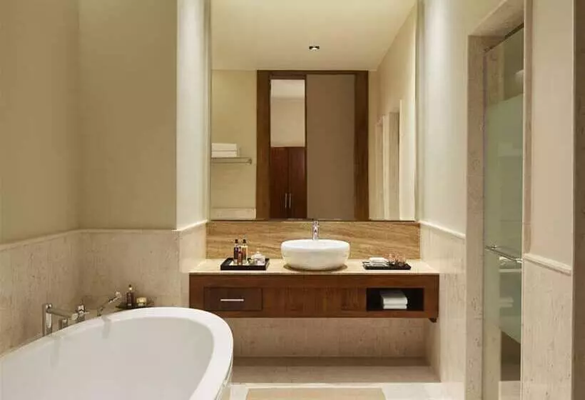 سوئیت پرزیدنت, Sentido Heritance Negombo
