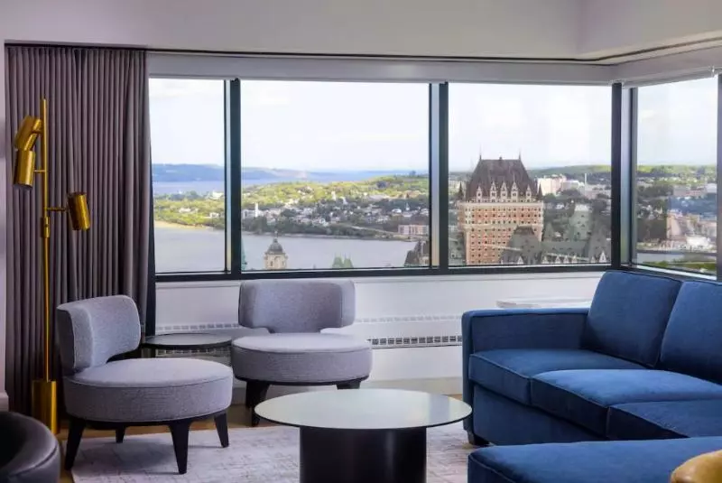 キングサイズベッドのエクゼクティブルーム, Hilton Quebec