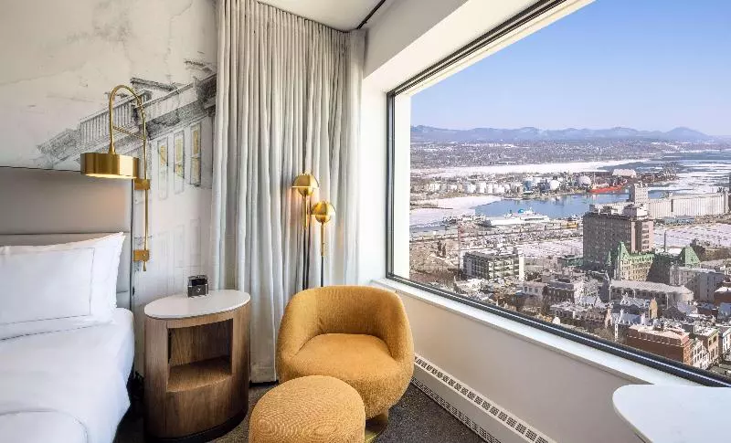 エクゼクティブルーム, Hilton Quebec