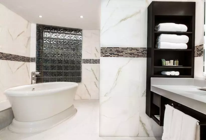 سوئیت پرزیدنت, Hilton Toronto/markham Suites Conference Centre & Spa