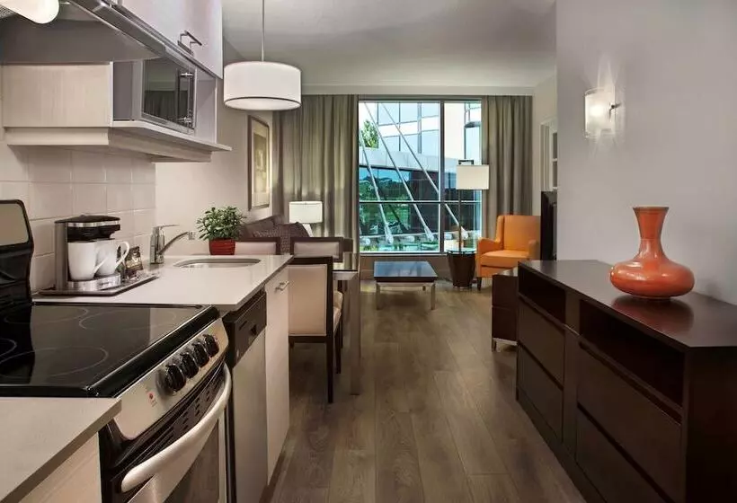 سوییت, Hilton Toronto/markham Suites Conference Centre & Spa
