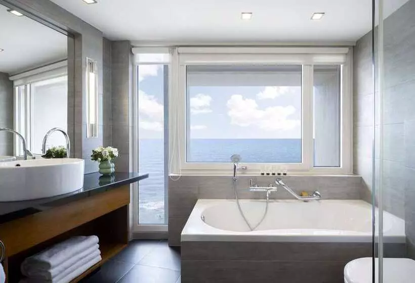 سوئیت با تخت بزرگ, Hilton Toronto/markham Suites Conference Centre & Spa