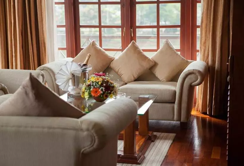 Suite Executive, Mahaweli Reach