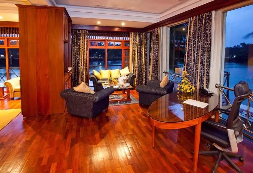 Suite Executive, Mahaweli Reach