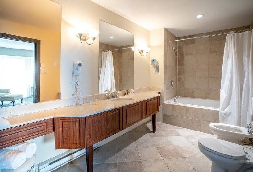 이그제큐티브 스위트, Manoir Des Sables Hôtel & Golf