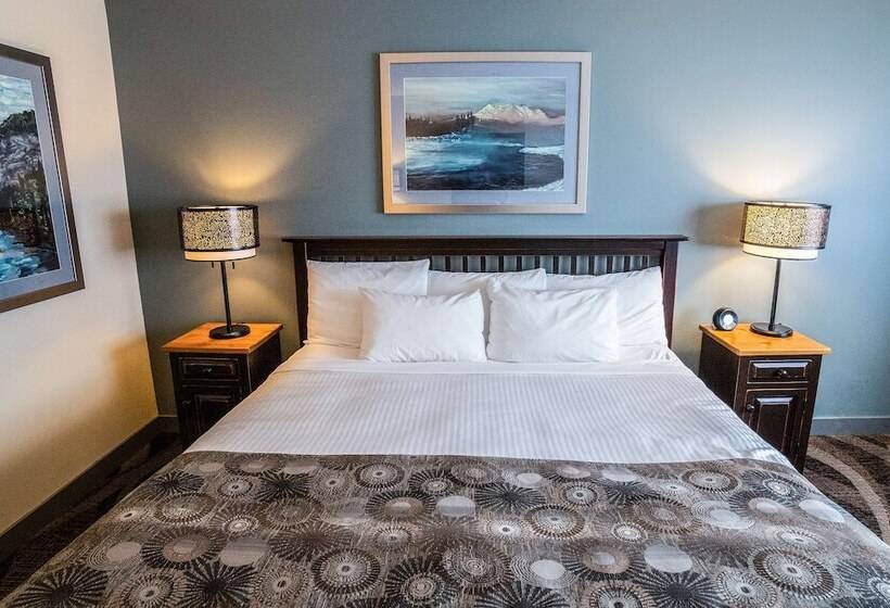 غرفة قياسية سرير مزدوج, Prestige Hudson Bay Lodge & Conference Centre, Worldhotels Crafted Collection