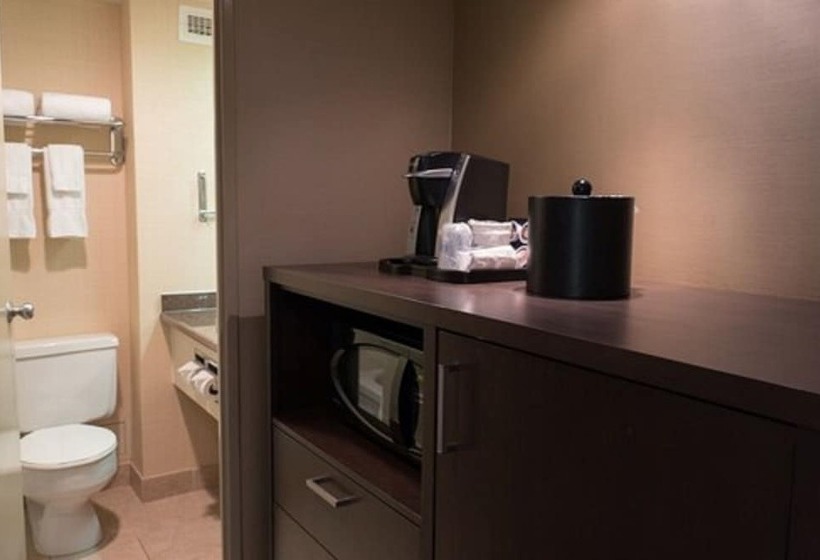 سوییت سوپریور, The Roehampton