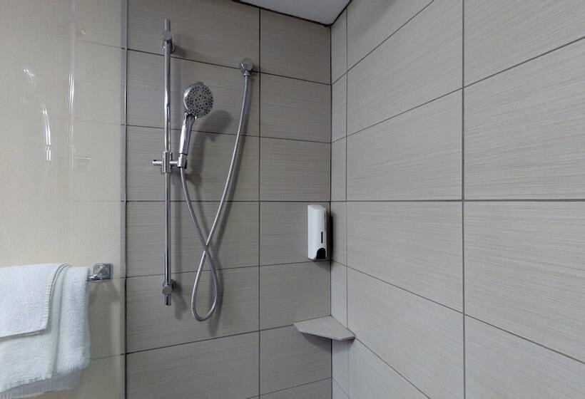 コンフォートルーム, Riotel Matane