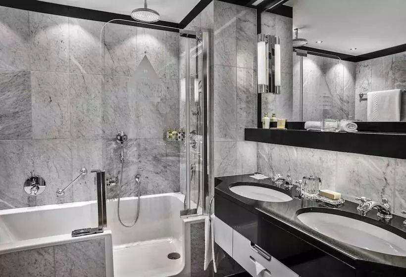 デラックスルーム, Badrutt S Palace Hotel St Moritz