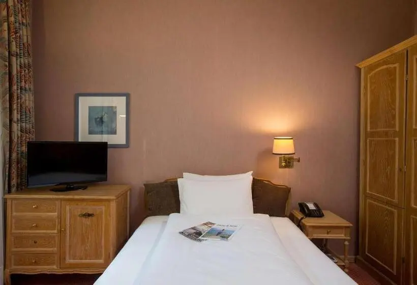 Standard Single Room with Balcony