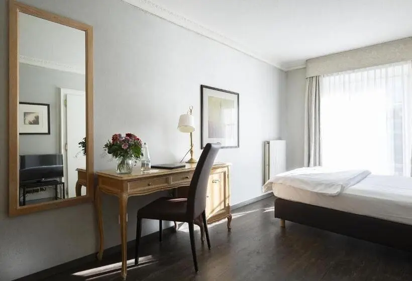 اتاق استاندارد یک تخته با بالکن, Grand Hotel Beau Rivage Interlaken