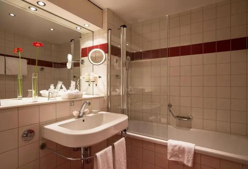 Deluxe Room Mountain View, Grand Hotel Beau Rivage Interlaken