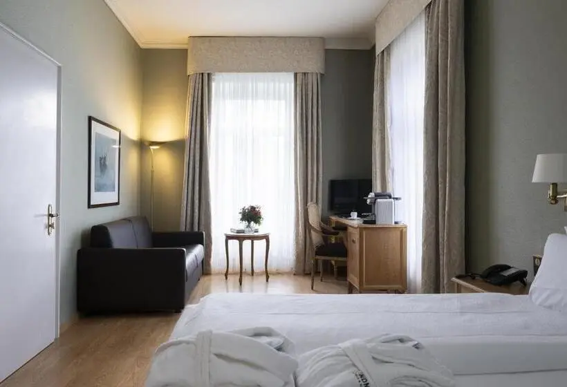 Deluxe Room Mountain View, Grand Hotel Beau Rivage Interlaken