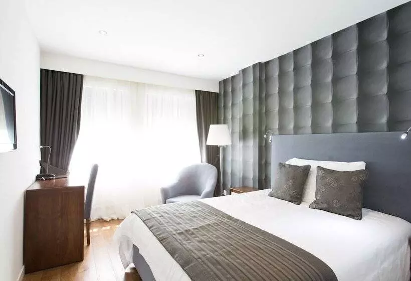 Habitació Estàndard, Alpha