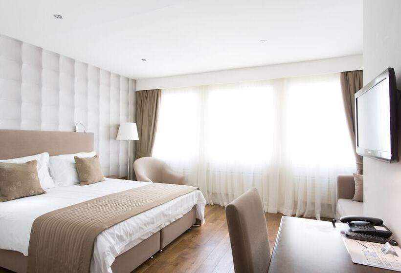 Номер Superior, Alpha