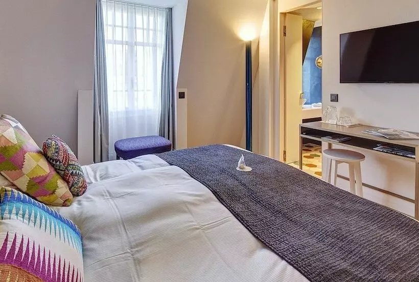 اتاق استاندارد, Anker Luzern