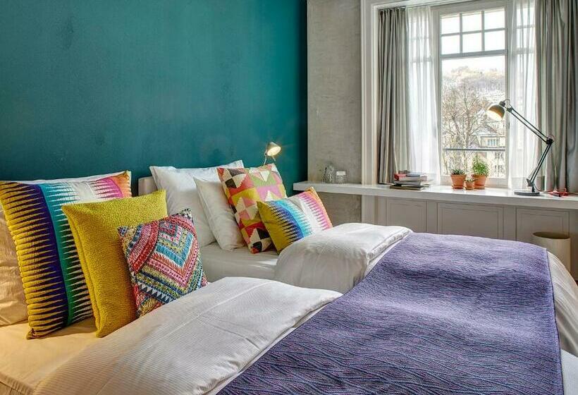 Quarto Estandar, Anker Luzern