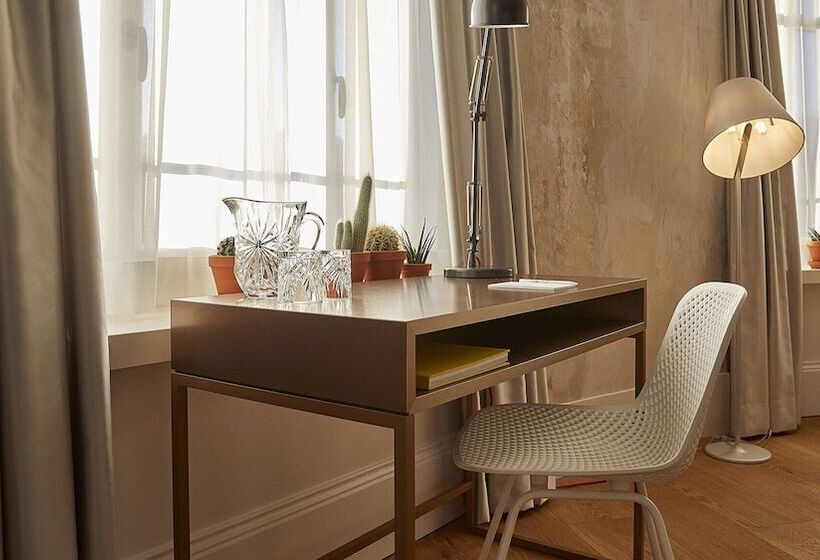 ジュニアスイート, Anker Luzern