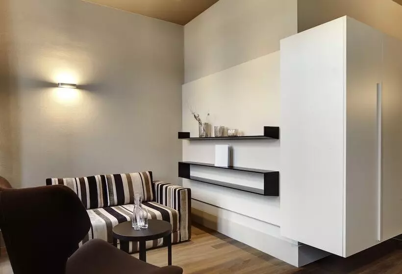 Deluxe Room Mountain View, Bellevueterminus  Urban Lifestyle