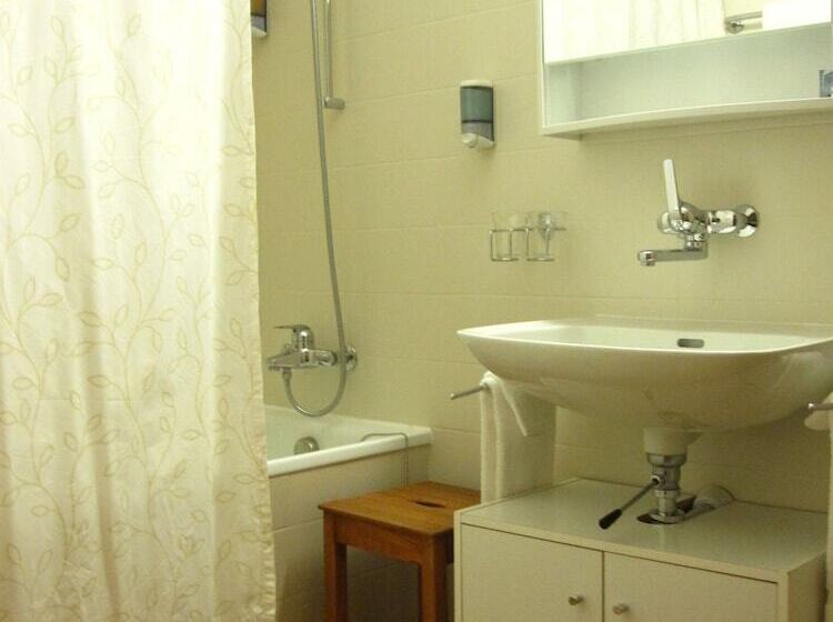 חדר דלוקס עם נוף להרים, Bernerhof Grindelwald