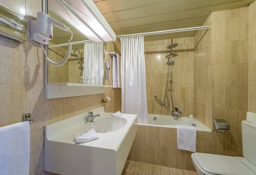 اتاق سوپریور یک تخته, Century