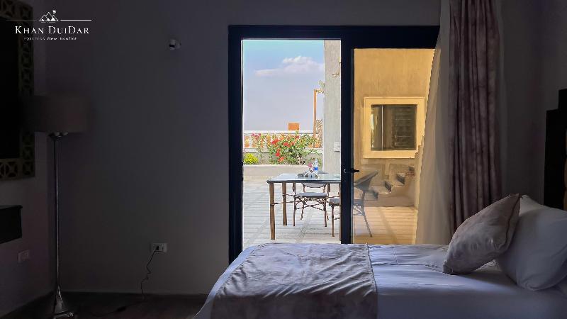 اتاق سوپریور یک تخته, Century