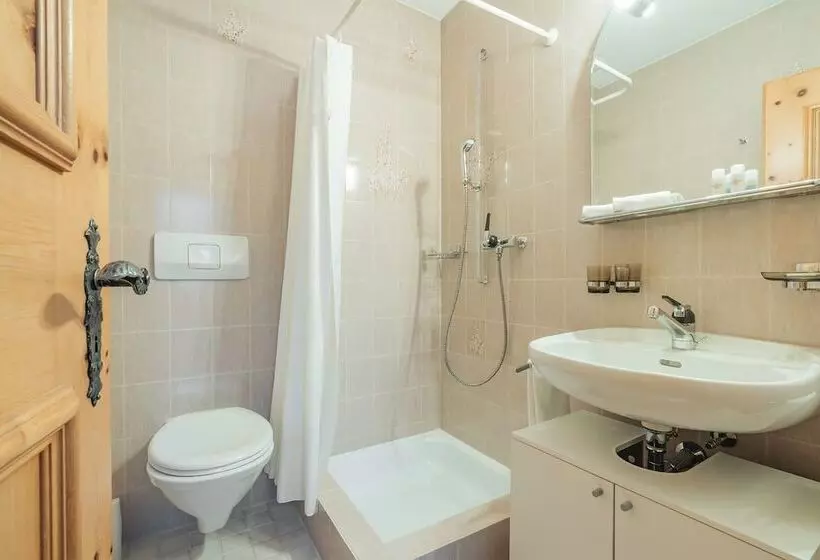 Chambre Standard Individuelle, Corvatsch