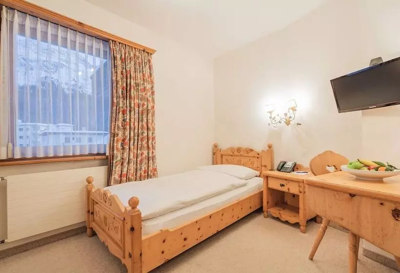 Chambre Standard Individuelle, Corvatsch
