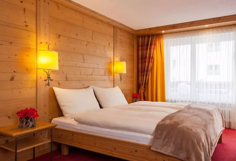 Standardzimmer Bergblick, Holiday