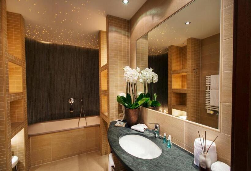 패밀리 주니어 스위트, International Au Lac Historic Lakeside