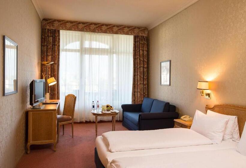 Номер Deluxe Кровать Кинг, Grand Hotel Beau Rivage Interlaken