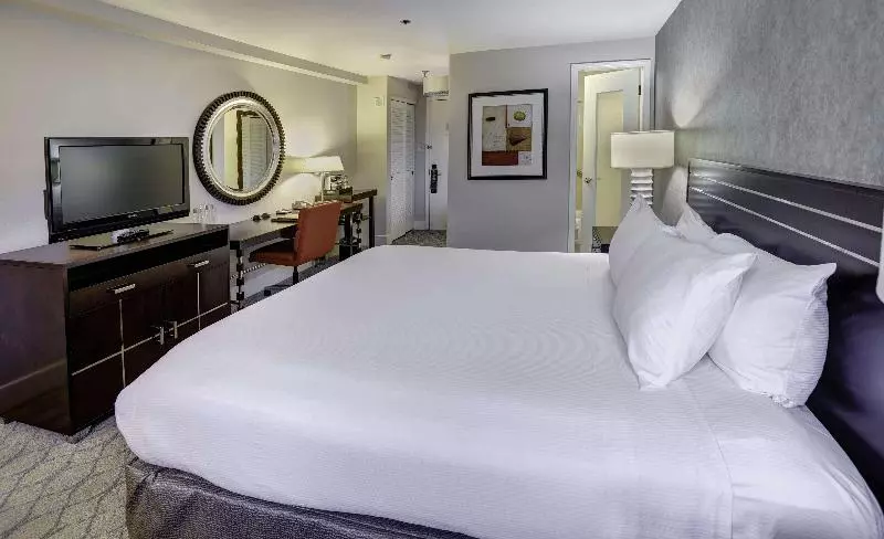 اتاق استاندارد با تخت بزرگ, Grand Hotel Beau Rivage Interlaken
