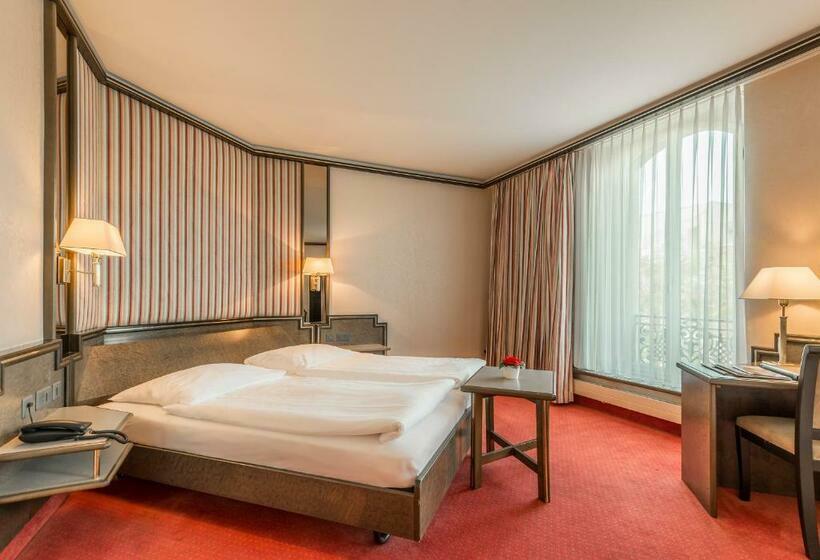 标准间, Monopol Luzern