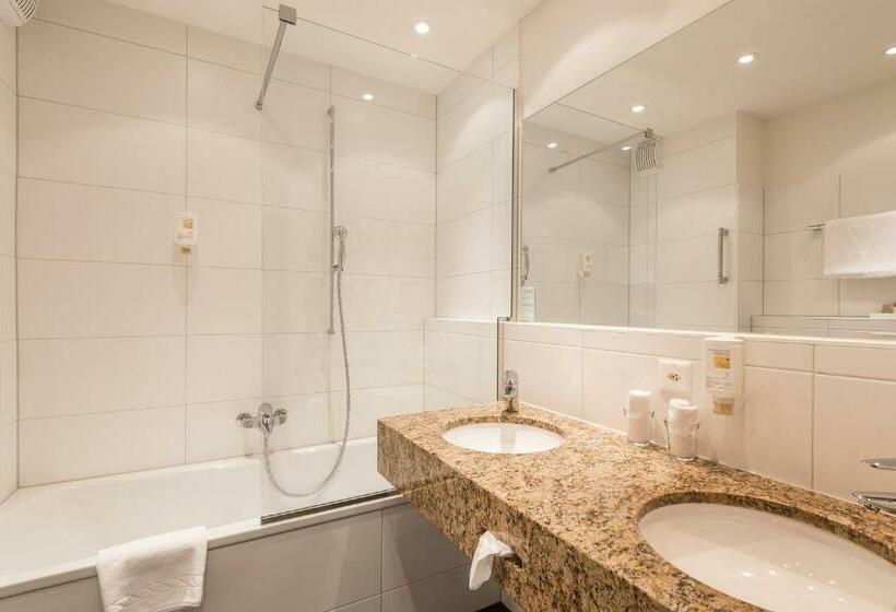 Quarto Triplo Estandar, Monopol Luzern