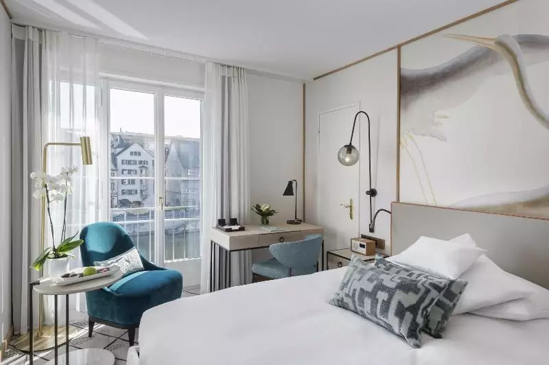اتاق استاندارد با چشم‌انداز رودخانه, Storchen Zürich   Lifestyle Boutique